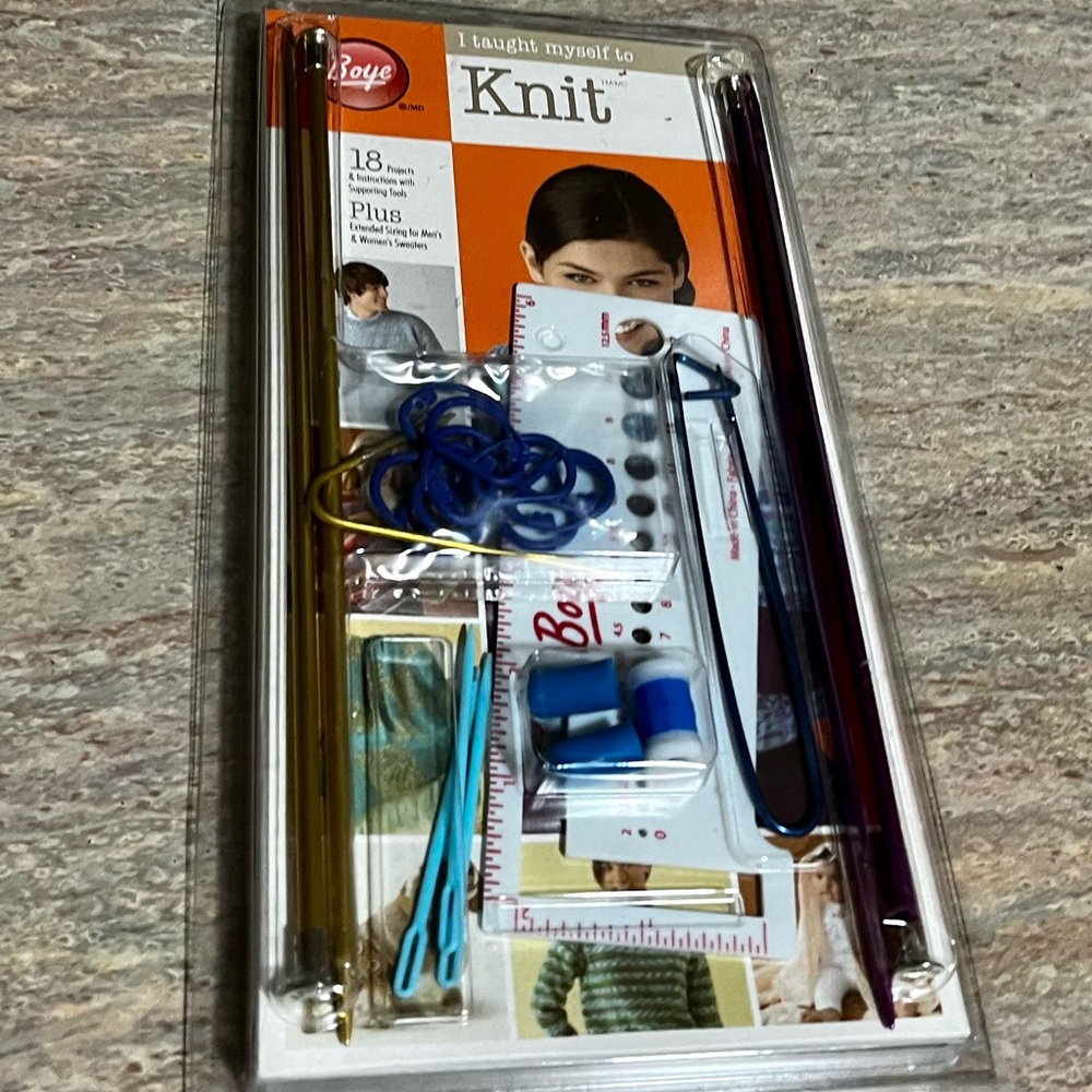 New Boye I taught myself to knit accessories kit